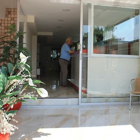 Mimoza Homestay